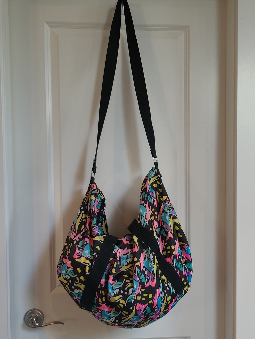Vintage 1980s Duffel Bag Colorful Print Crossbody Hobo Black Multicolor